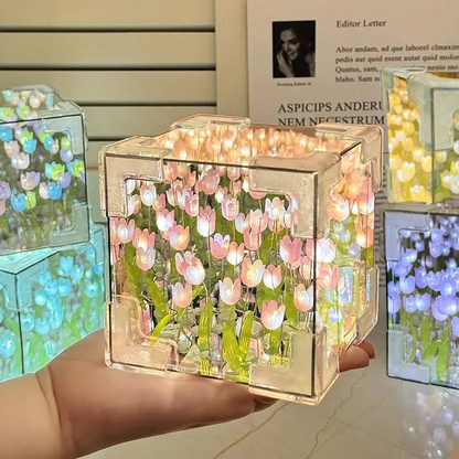 Tulip_Mirage® - Luz de Tulipán: Espejo Infinito Nocturno